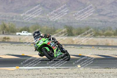 media/Nov-01-2025-CVMA (Sat) [[fc0f7531b8]]/Race 8-Supersport Middleweight/